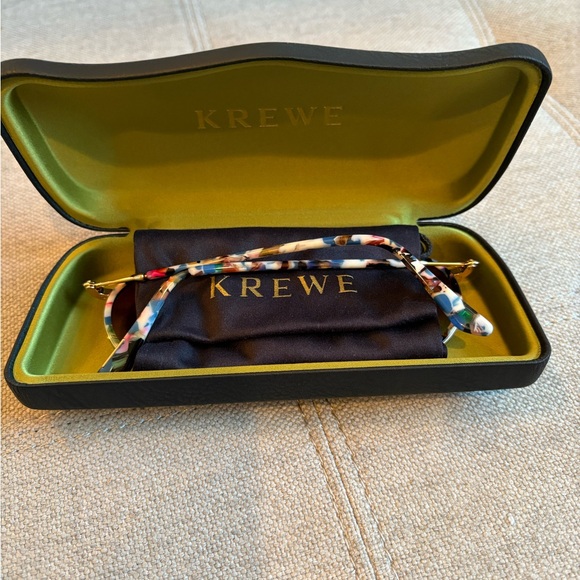 Krewe Porter in Santorini - Picture 3 of 3